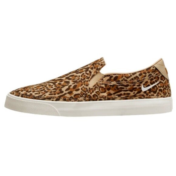 Nike Court Legacy‎ Slip-On Shoe DM0591-200 Women's Size 7 New with Tags SOLD OUT - Picture 1 of 13